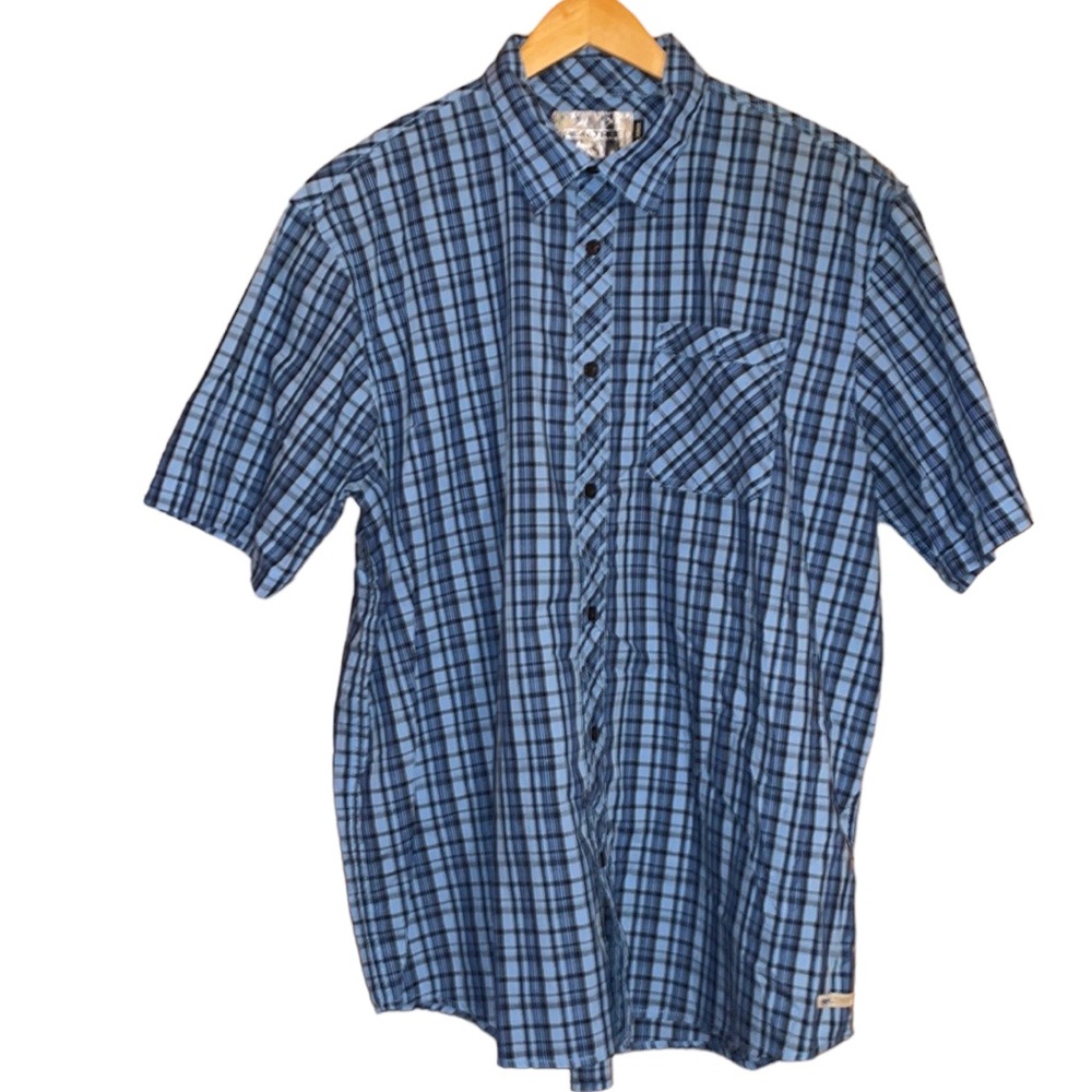 •REALTREE•BLUE PLAID SHORT SLEEVE BUTTON DOWN CASUAL SHIRT EUC SIZE XL